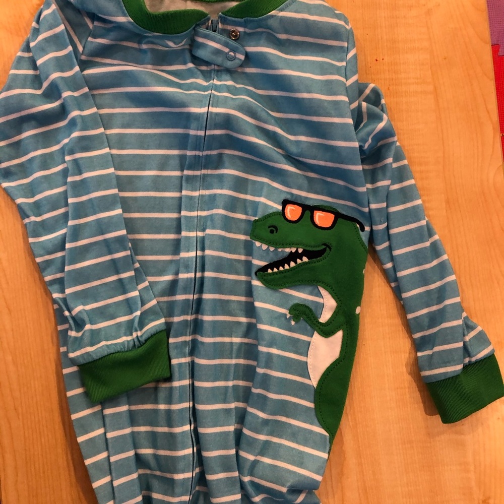 3 pairs of one piece carter pajamas